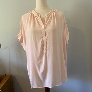 Point Sur pale pink everyday top